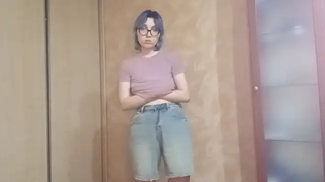 EvonTabb Adlı Modelin Canlı XXX Sohbeti