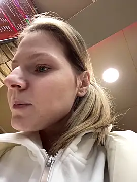 MaryHiggins 라이브 XXX 채팅