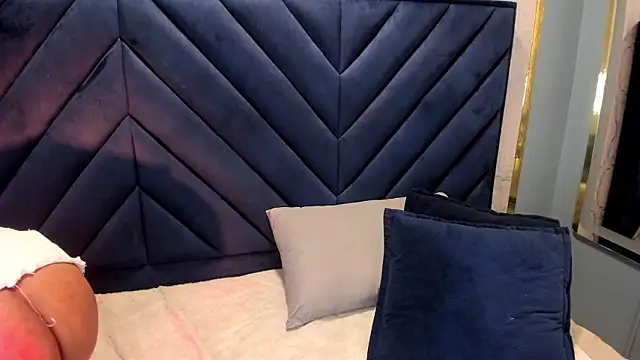 Chat XXX en directo de Sariitaa_