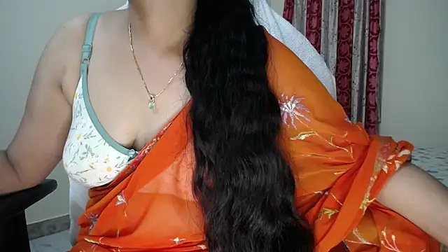 Sexy_HouseWifee 在線直播表演