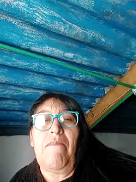 clarita_01 Webcam show