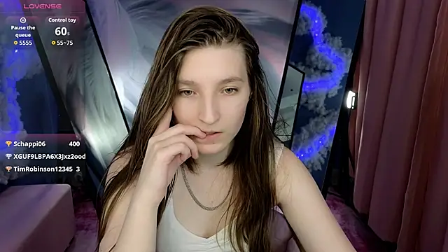 Chatroom XXX en direct de Mia_Myles