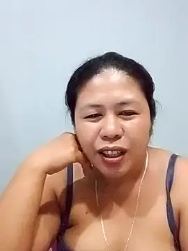 Živý XXX chat Pinay_mama88
