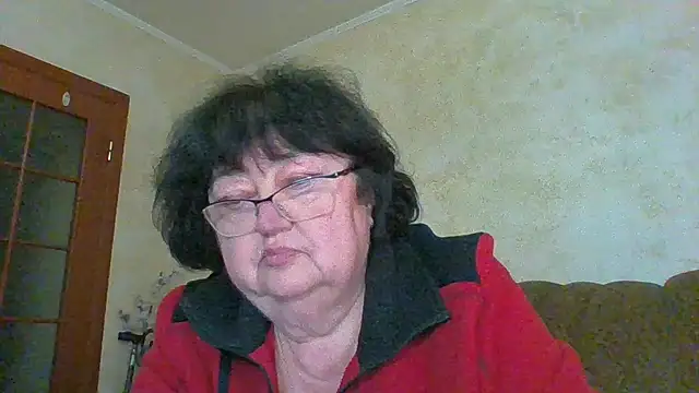 MilaSky5303's Webcam Show