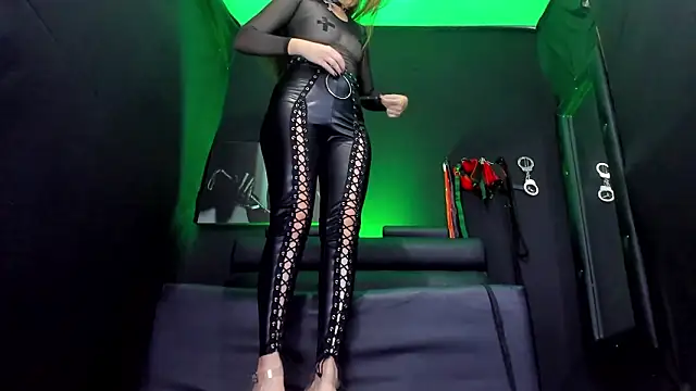 AprilStoness live XXX chat