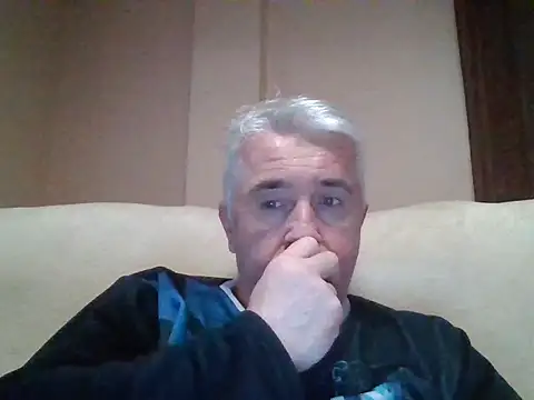 Cumlover5534 Adlı Modelin Web Kamerası Şovu