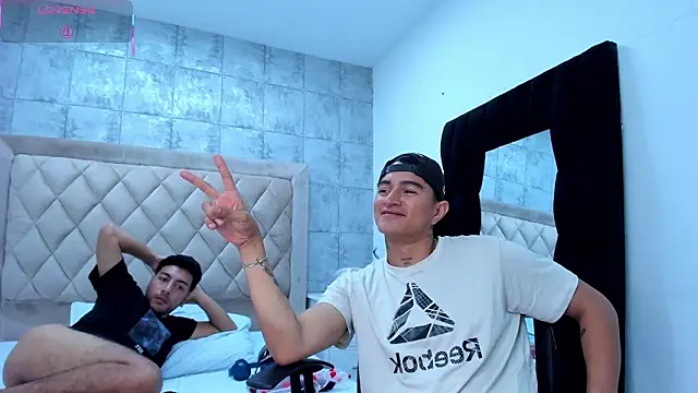 LiamDeep Chat XXX live