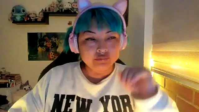 Shaddycute_: онлайн-секс-чат