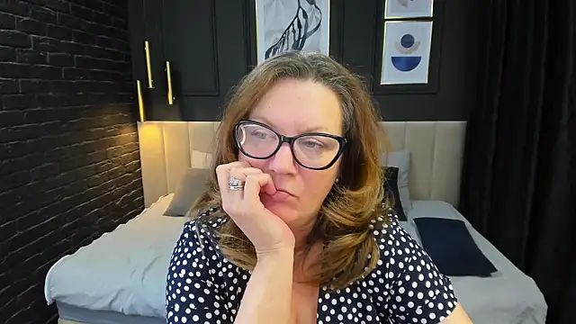 LeaPuren Live XXX chat