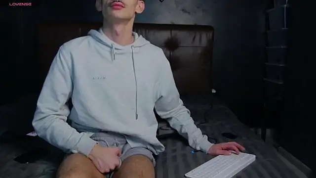 XXX chat uživo modela DanielCrush1