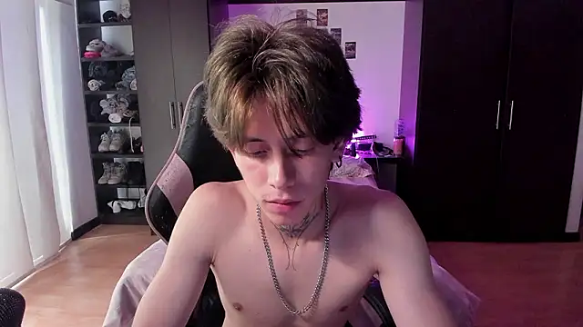 Czat XXX na żywo – xIce_Boy