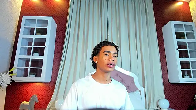 AlanCutee – Naživo XXX chat