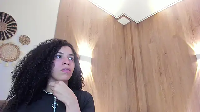 Czat XXX na żywo – Annie_roselle