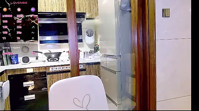 nuannuan_baobei 网络视讯表演