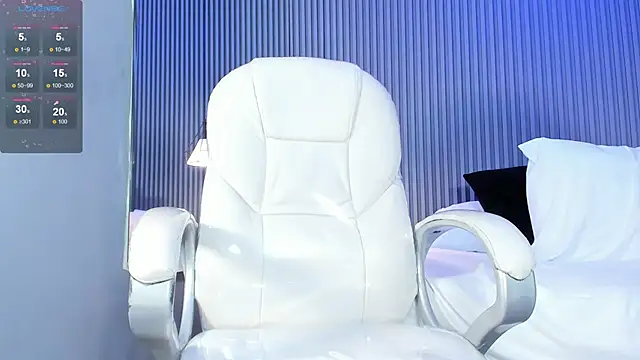 AnahinClar's Live XXX Chat