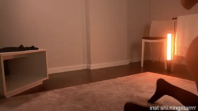 alittlestarrr Adlı Modelin Canlı XXX Sohbeti