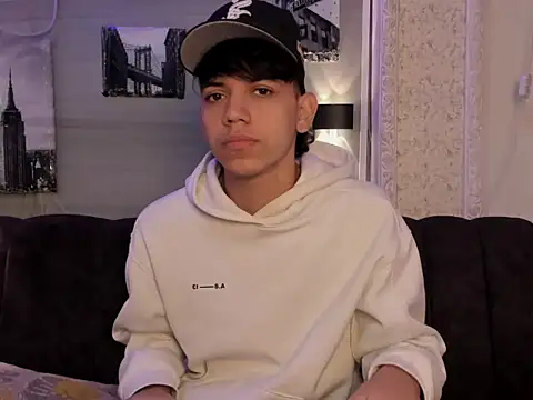 sebas_pretty7 webcam show