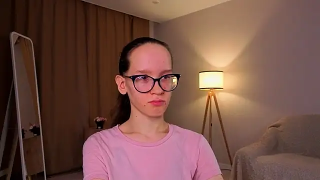 BettyBrowni: απευθείας συνομιλία ΧΧΧ