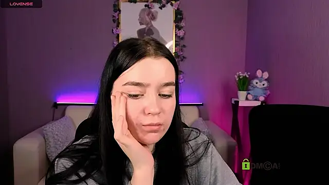 Онлайн чат XXX monica_xcx