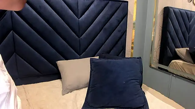 Sariitaa_ Live XXX-Chat