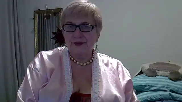 SweetCherry27 Show in webcam