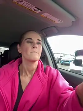 lolabunny9: διαδικτυακό σόου στην κάμερα