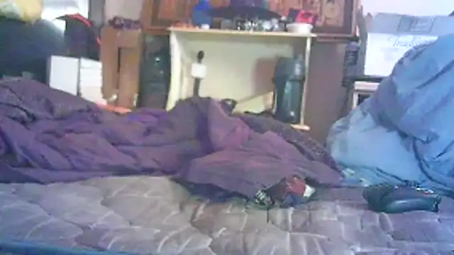 ON3YOULLN3VER_FIR3 Adlı Modelin Canlı XXX Sohbeti