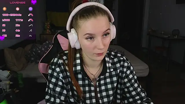 Mary_Blu Adlı Modelin Web Kamerası Şovu