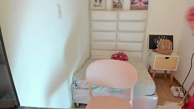 แชท XXX สดของ celestecortes_