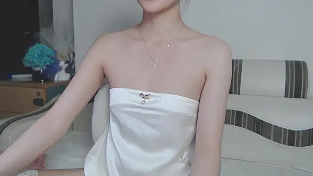 SuziiLove 网络视讯表演