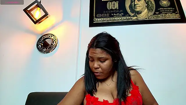 naomi_campbel_ webkamerás műsora