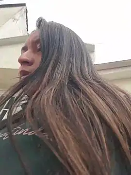 แชท XXX สดของ BellaRoux1