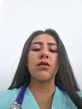 Онлайн чат XXX CAROLINE__07