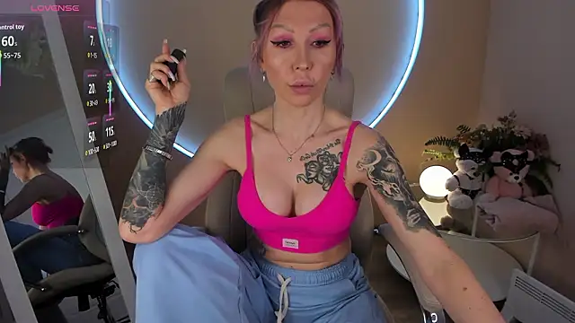 XXX chat uživo modela JessicaJane_