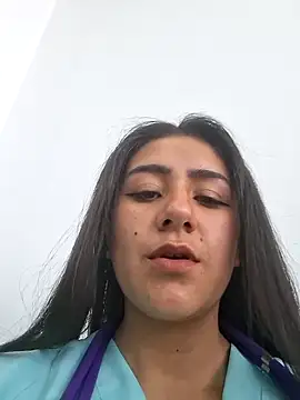 CAROLINE__07: онлайн-секс-чат