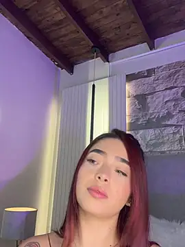 HannahCollyns live XXX chat