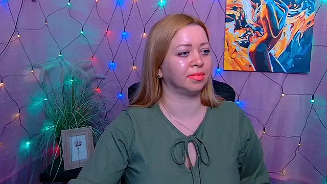 OliviaVerr: онлайн-секс-чат