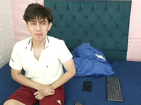 stripcar2026 Webcam Show