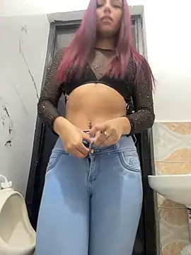 Emily-teen: онлайн-секс-чат