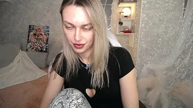 NickyAdamidi – Naživo XXX chat