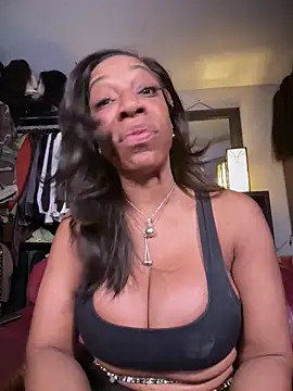 Show modela Kennady_Buxum_Goddess na web-kameri