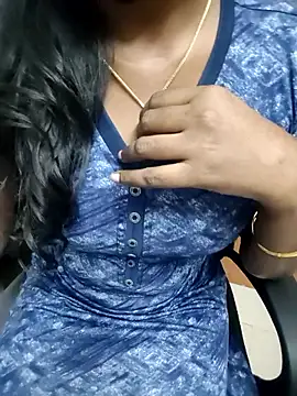 Tamilmallu-duskygirl03: онлайн-секс-чат