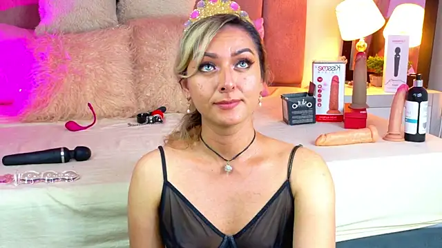 Lunitaa_Diva 现场XXX聊天