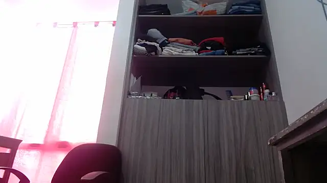 nicolle_milf1978 Live XXX Chat