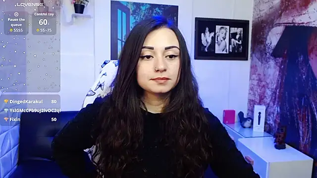 Eva_Roussell élő XXX-chatje