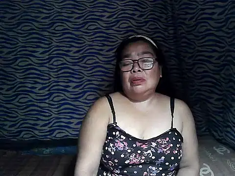 Pokazy przed kamerką – cris_tita