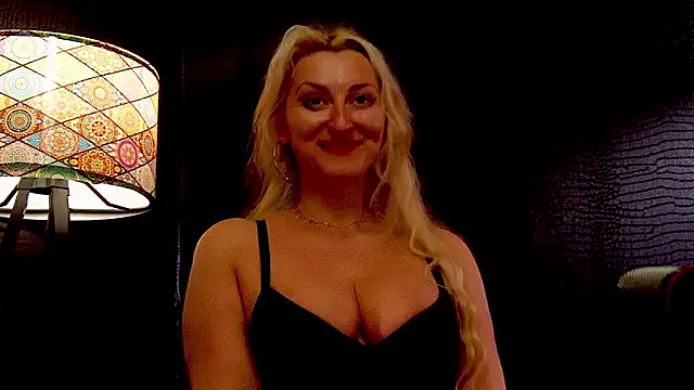 LeticiaReys Live XXX Chat