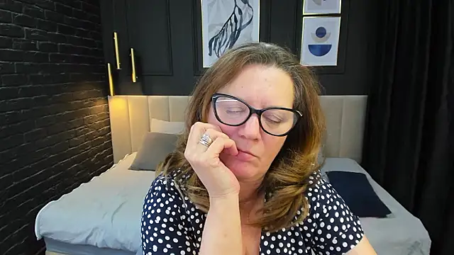 Chat XXX Live LeaPure