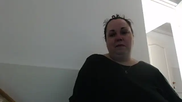 WendyRhoades Adlı Modelin Canlı XXX Sohbeti