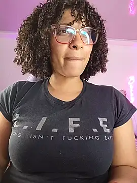 DannaBerry élő XXX-chatje